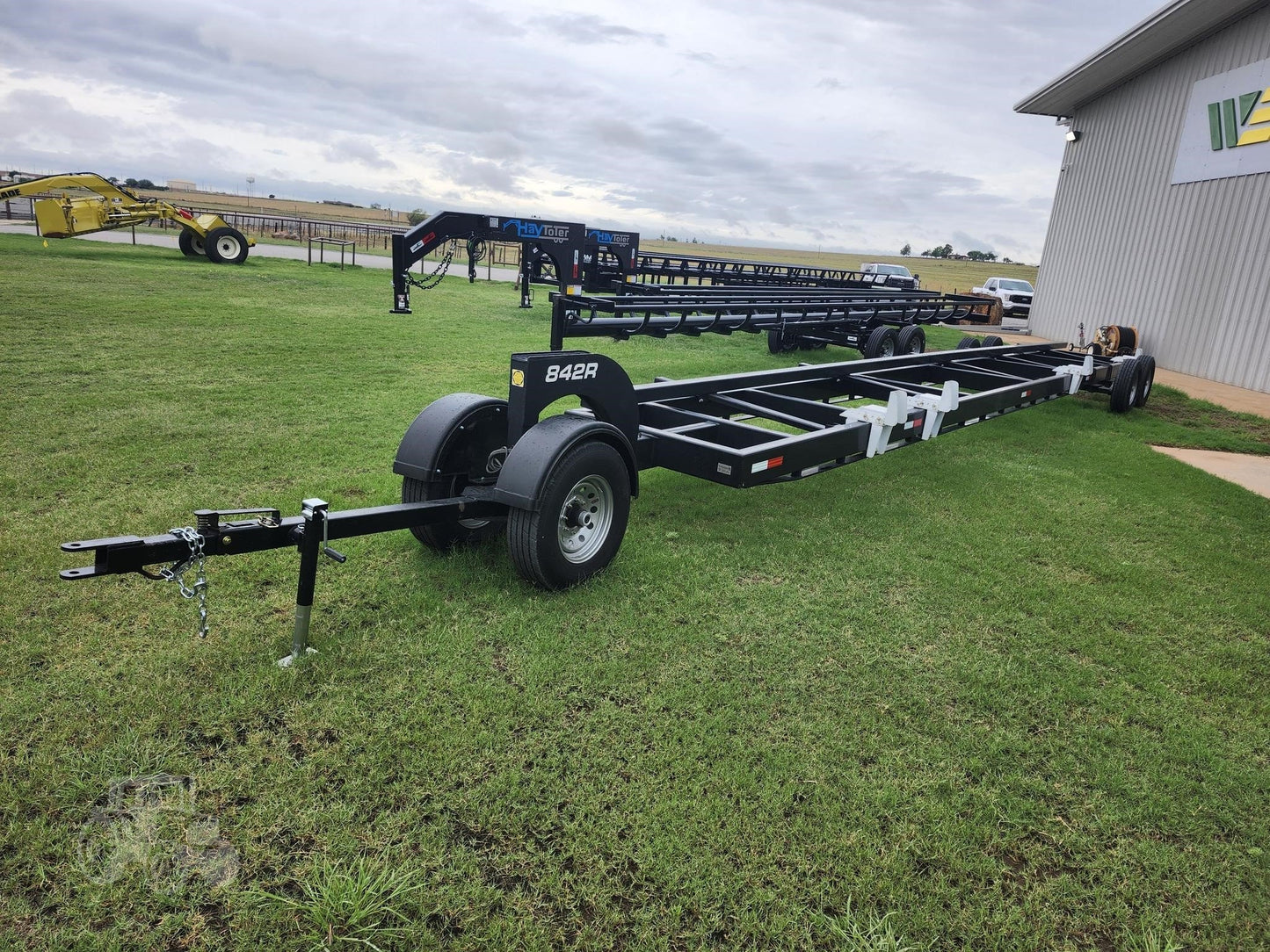 Industrias America 2024 842R Header Trailer | 42' Length | 7000lb Torsion Axles | Pull Type