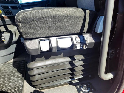 2020 Freightliner Cascadia 126 | Engine Detroit DD15 | Fuel Capacity 200 Gallon | Horsepower 505 HP | USED