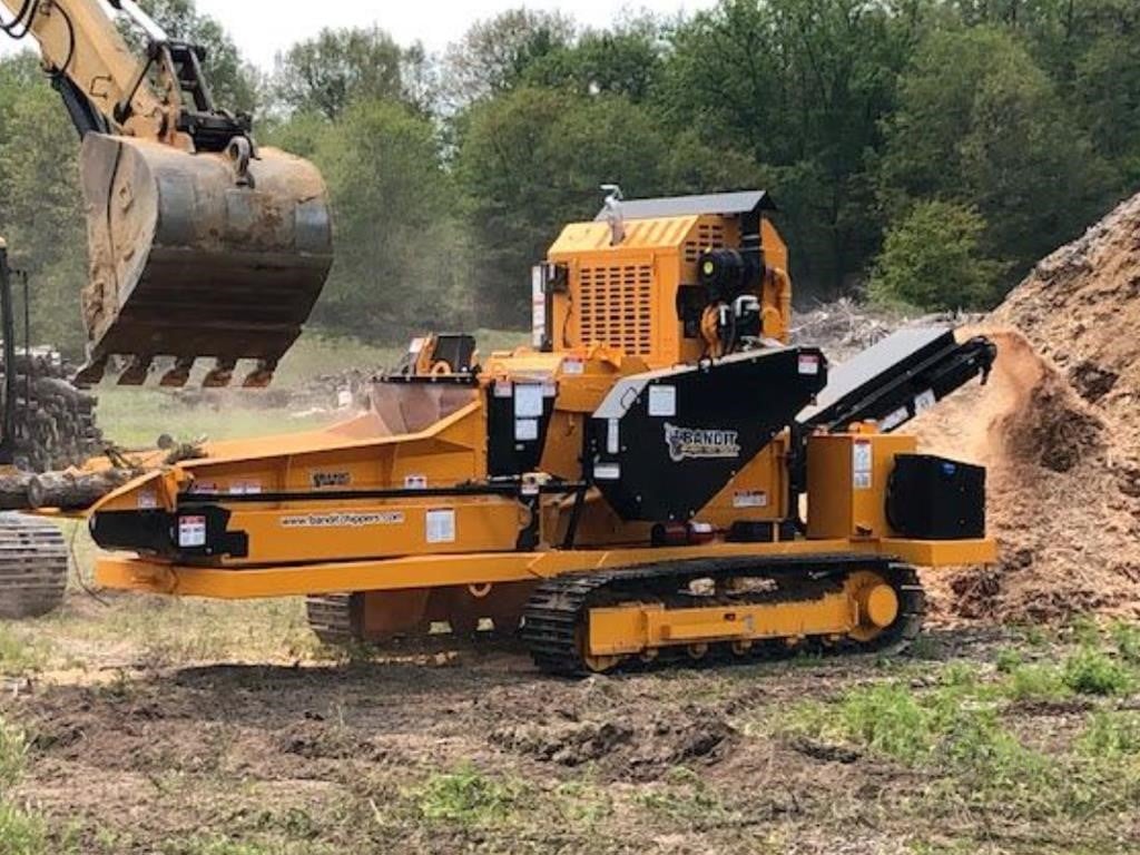 2025 Bandit Horizontal Grinders | Model  1425 | Working Width 98" inches | 3-Speed Proportional Feed System