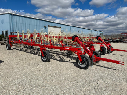 Farm King Easy Rake | RE-14 Model | Working Width 27' 2" | Weight 4,320 Lbs | For Tractors