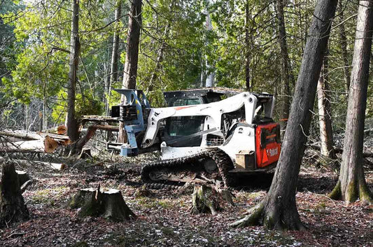 Baumalight | Horizontal Tree Shear | ISH918G | Limb Size 18" | Weight Class 7,000–18,000 lb. | Hydraulic Flow 20–70 GPM | For Skid Steers