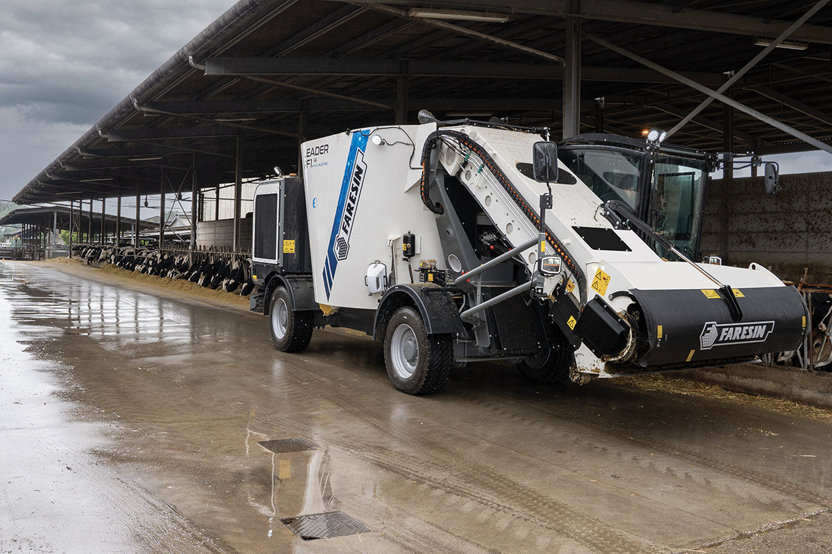 Faresin USA Leader PF Full Electric | Model PF Series | Capacity 388–848 ft³ | Battery 91.3–137 kWh | For Sustainable Farming & Livestock Nutrition