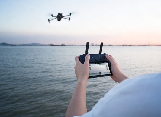 DJI Mavic 3 Enterprise | Model Care Basic & Plus | Charging Hub 88 Watt | Comprehensive Software Suite