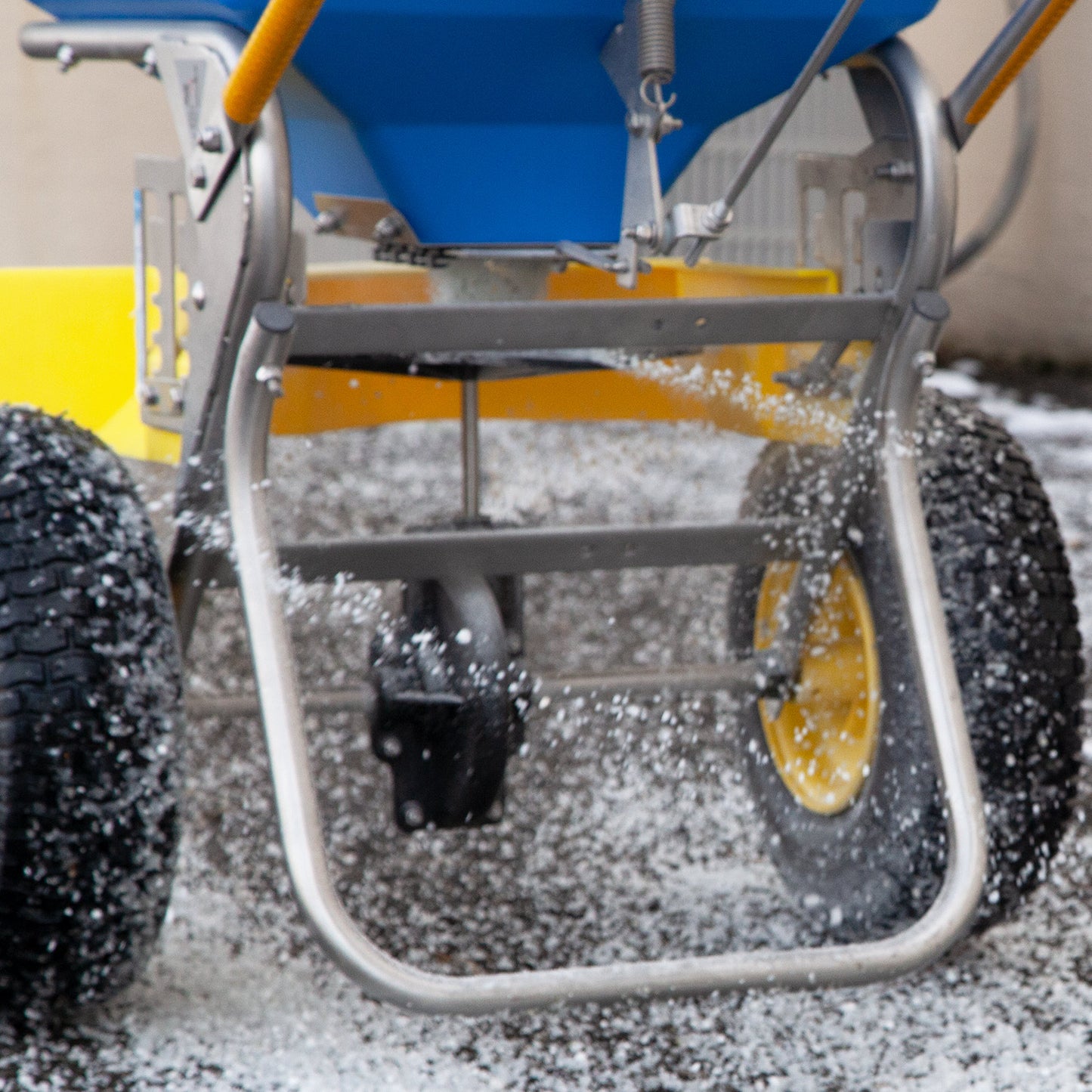 Spyker ERGO-PRO™ Push Spreader | Model SPY100-2S | Capacity 100 lb | 12' Spread Width