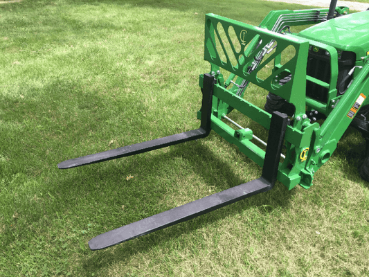 CL Fabrication EZ-Pallet Forks | Width 45"-84" inches | Horsepower 50-100+ HP | For Tractor