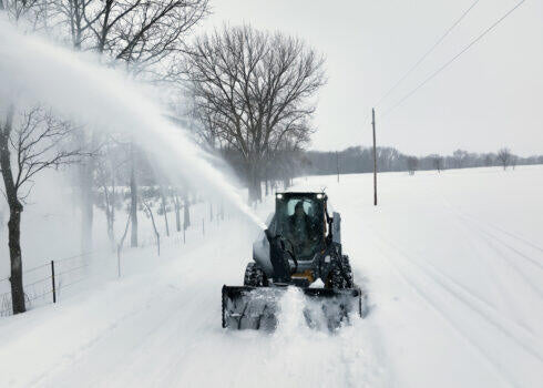 Erskine Hydraulic Snowblower SB-360X Series | 72", 78", 84" & 96" Width | Hydraulic Flow 32-42 GPM | For Skid Steer