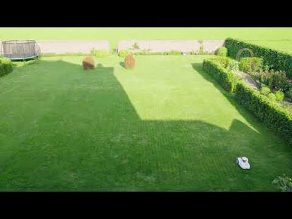 Sveaverken | Lawn Mower | Model Blix Robotic Lawn Mower | Mowing Capacity 4000m² | Cutting Width 260mm | For Residential Lawns & Sloped Terrain