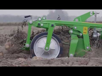 Bomet Ursa 1-Row Vibrating Potato Digger | Working Width 19" | 10 HP | Offset Hitch | For Tractors