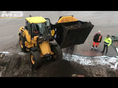 MB Crusher | Padding Buckets | Model MB-HDS533 | Shafts Screener | Over All Width 134 Inches | Machine Size 50–80 Ton & 30–50 Ton | For Excavators & Loaders