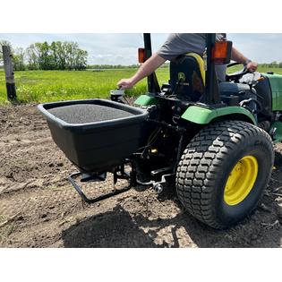 Field Tuff 3-Point Spreader – 200 lb. Capacity, Category 1 Compatible | Horsepower 25-40 HP | For Tractors