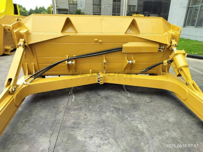 Bedrock Attachments Push Arm GP & Cylinder & Installation AR | Model BBD6TSU-2 | Fits CAT D6T SU Blade | Weight: 1295kg | For Bulldozer
