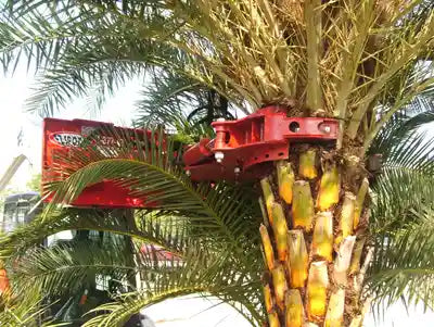 Ez Spot UR Attachment 3 Finger Rock & Tree Hand | Model EZ-0010 | 20–30 GPM | 3–5 Tons | For Skid Steer, Compact Track Loaders, Wheel Loaders, Excavators, Mini Excavators, Telehandlers & Backhoes