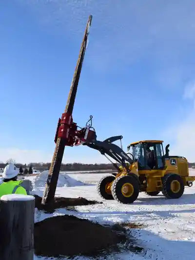 EZ Spot UR Attachment Extreme Pole Setter | Model EZ-HD88 | Jaw Opening 26" | Capacity 10,000 lb | 25–35 Tons | For Excavators & Wheel Loaders