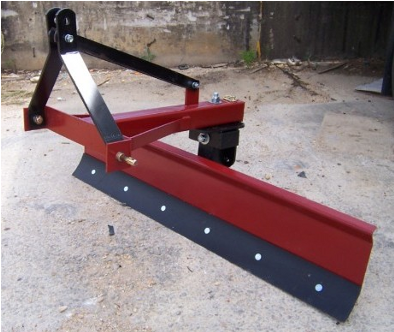 FARM-MAXX 48"-60" and 72" Rear Grader Blade With 5 Position-Tilt-Angle and Reversible Cutting Edges | For Tractor