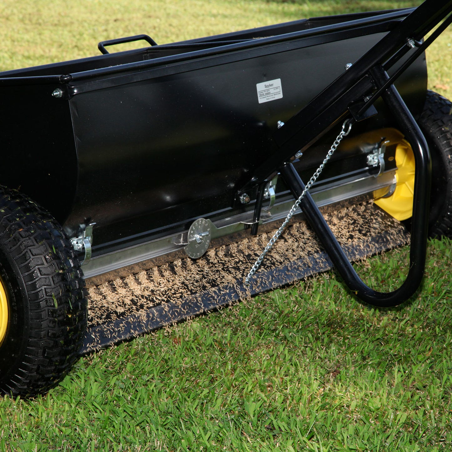 Spyker Pro-Series Drop Spreader | Model P70-12010 | Hopper Capacity 120 lb. | 36" Spread Width