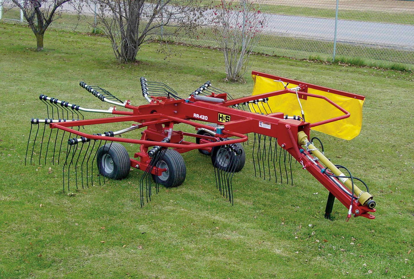 Durabilt Hydraulic Pull Type Rotary Rake | 2 X 11 Arms | Oil Bath Heavy Duty Cutters | For Tractor