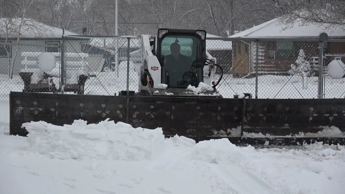 EZ Spot UR Attachment Snow Plow | Width 20' | 10–20 GPM | 4–6 Tons | For Skid Steer, Compact Track Loaders, Wheel Loaders, Excavators, Mini Excavators, Telehandlers & Backhoes