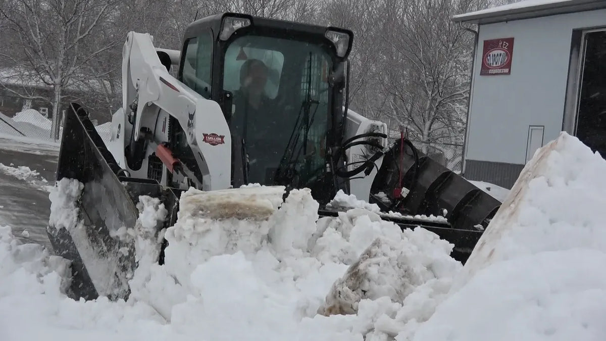 EZ Spot UR Attachment Snow Plow | Width 20' | 10–20 GPM | 4–6 Tons | For Skid Steer, Compact Track Loaders, Wheel Loaders, Excavators, Mini Excavators, Telehandlers & Backhoes