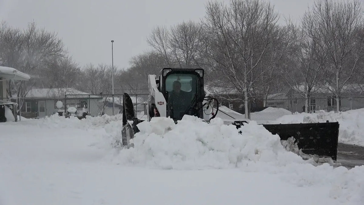 EZ Spot UR Attachment Snow Plow | Width 20' | 10–20 GPM | 4–6 Tons | For Skid Steer, Compact Track Loaders, Wheel Loaders, Excavators, Mini Excavators, Telehandlers & Backhoes