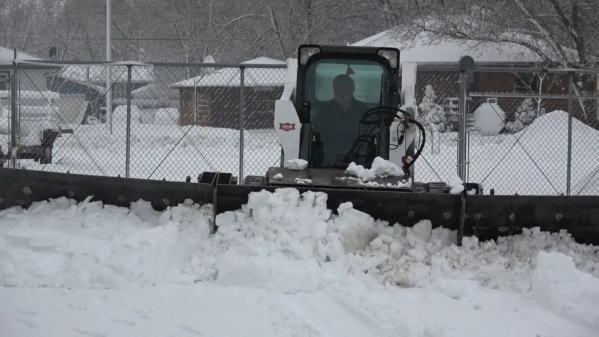EZ Spot UR Attachment Snow Plow | Width 20' | 10–20 GPM | 4–6 Tons | For Skid Steer, Compact Track Loaders, Wheel Loaders, Excavators, Mini Excavators, Telehandlers & Backhoes