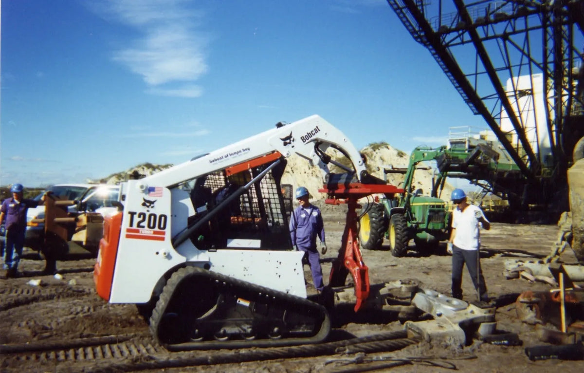 Ez Spot UR Attachment 3 Finger Rock & Tree Hand | Model EZ-0010 | 20–30 GPM | 3–5 Tons | For Skid Steer, Compact Track Loaders, Wheel Loaders, Excavators, Mini Excavators, Telehandlers & Backhoes