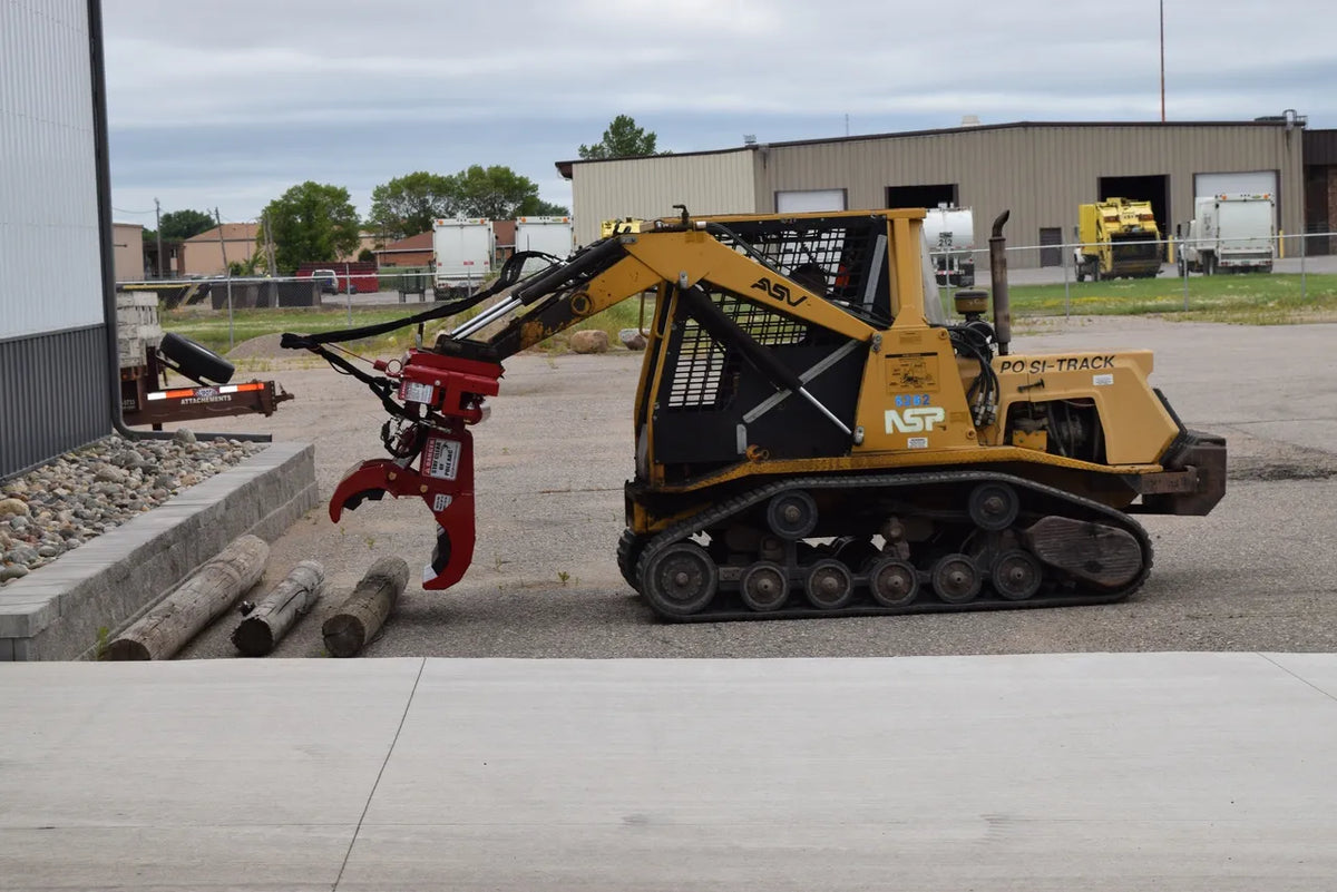 Ez Spot Ur Attachment Heavy Duty Pole Setter | Model EZ-HD08 | Jaw Opening 21" | 20–30 GPM | 3–5 Tons | For Skid Steer, Compact Track Loaders, Wheel Loaders, Excavators, Mini Excavators, Telehandlers & Backhoes