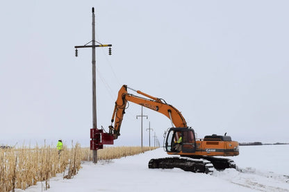 EZ Spot UR Attachment Extreme Pole Setter | Model EZ-HD88 | Jaw Opening 26" | Capacity 10,000 lb | 25–35 Tons | For Excavators & Wheel Loaders