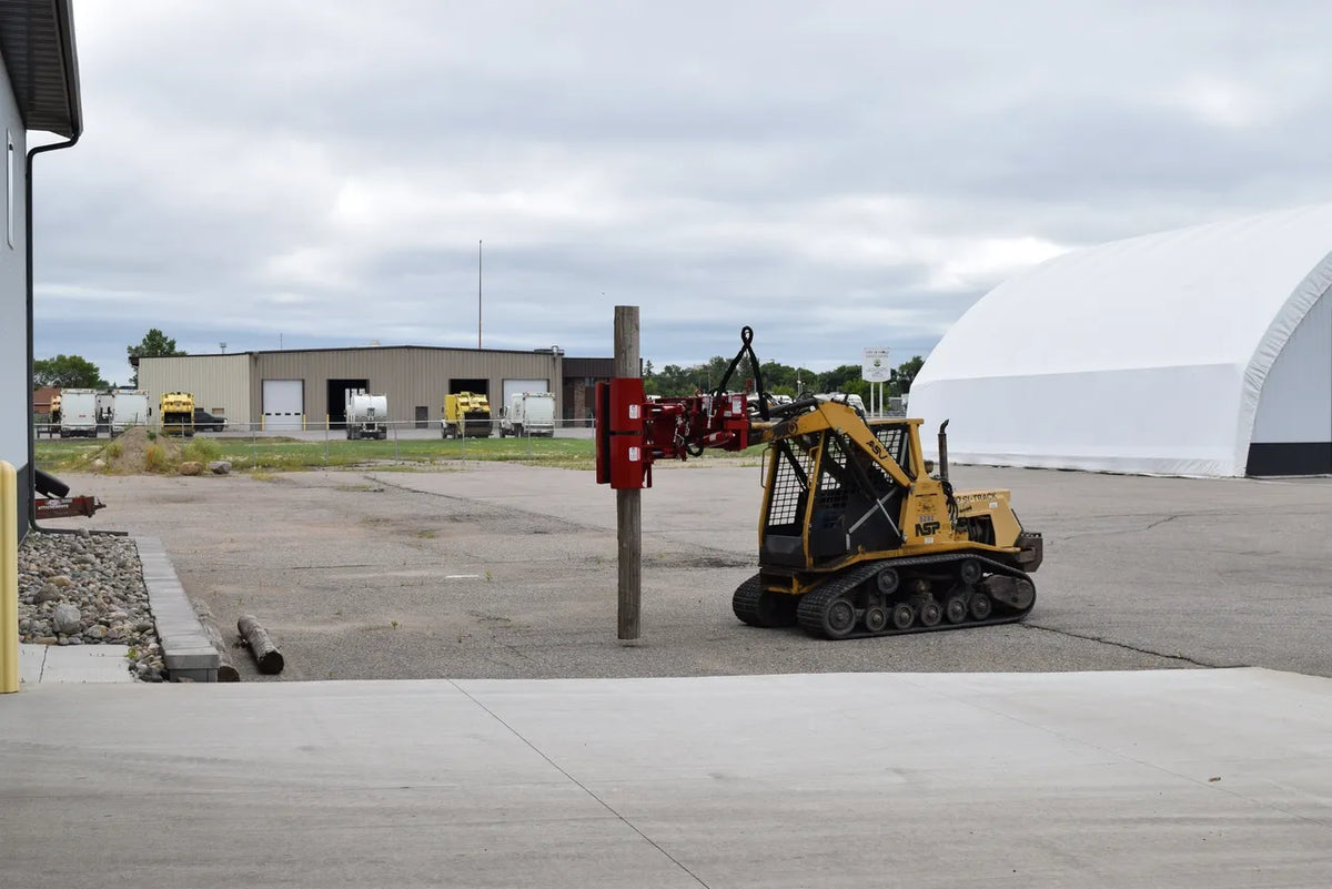 Ez Spot Ur Attachment Heavy Duty Pole Setter | Model EZ-HD08 | Jaw Opening 21" | 20–30 GPM | 3–5 Tons | For Skid Steer, Compact Track Loaders, Wheel Loaders, Excavators, Mini Excavators, Telehandlers & Backhoes