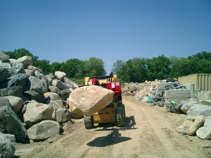 Ez Spot UR Attachment 3 Finger Rock & Tree Hand | Model EZ-0010 | 20–30 GPM | 3–5 Tons | For Skid Steer, Compact Track Loaders, Wheel Loaders, Excavators, Mini Excavators, Telehandlers & Backhoes