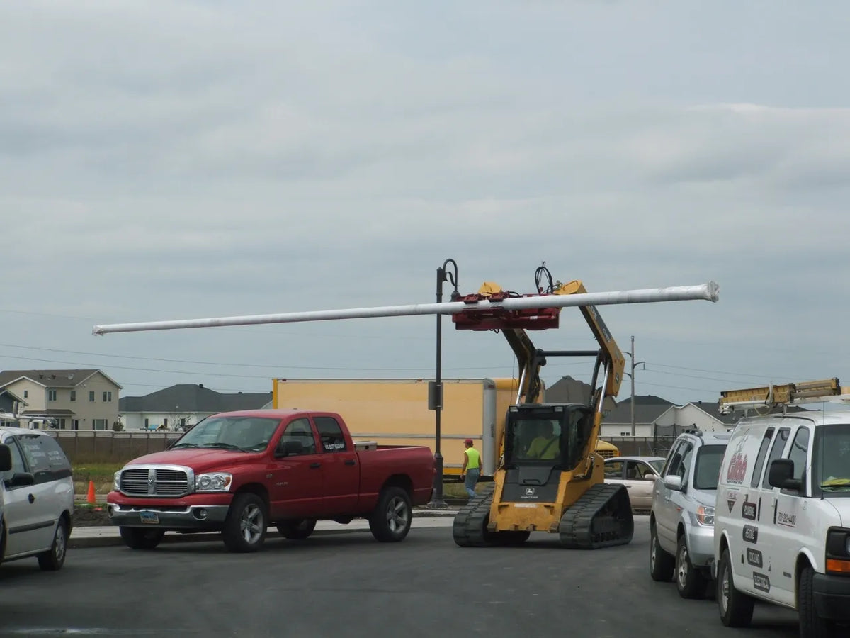 Ez Spot UR Attachment Double Pole Claw | Model EZ-0008 | Jaw Opening 14" | 20–30 GPM | 3–5 Tons | For Skid Steer, Compact Track Loaders, Wheel Loaders, Excavators, Mini Excavators, Telehandlers & Backhoes