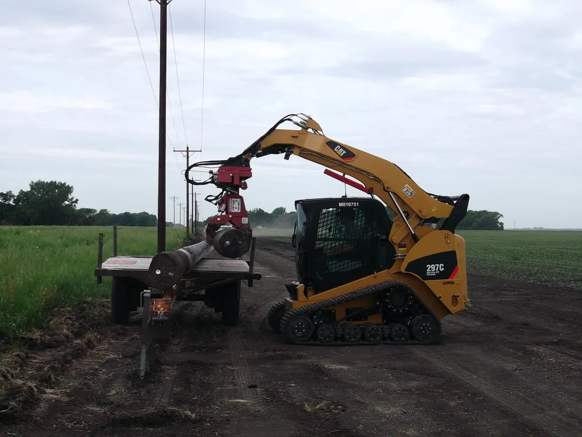 Ez Spot Ur Attachment Heavy Duty Pole Setter | Model EZ-HD08 | Jaw Opening 21" | 20–30 GPM | 3–5 Tons | For Skid Steer, Compact Track Loaders, Wheel Loaders, Excavators, Mini Excavators, Telehandlers & Backhoes