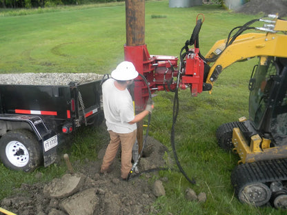 Ez Spot Ur Attachment Heavy Duty Pole Setter | Model EZ-HD08 | Jaw Opening 21" | 20–30 GPM | 3–5 Tons | For Skid Steer, Compact Track Loaders, Wheel Loaders, Excavators, Mini Excavators, Telehandlers & Backhoes