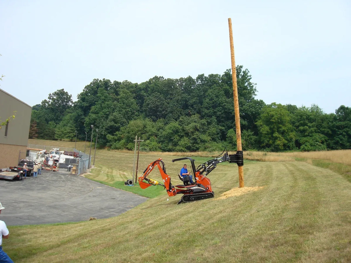 Ez Spot Ur Attachment Heavy Duty Pole Setter | Model EZ-HD08 | Jaw Opening 21" | 20–30 GPM | 3–5 Tons | For Skid Steer, Compact Track Loaders, Wheel Loaders, Excavators, Mini Excavators, Telehandlers & Backhoes