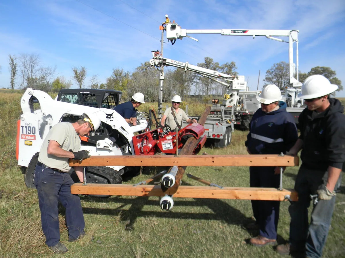 Ez Spot Ur Attachment Heavy Duty Pole Setter | Model EZ-HD08 | Jaw Opening 21" | 20–30 GPM | 3–5 Tons | For Skid Steer, Compact Track Loaders, Wheel Loaders, Excavators, Mini Excavators, Telehandlers & Backhoes