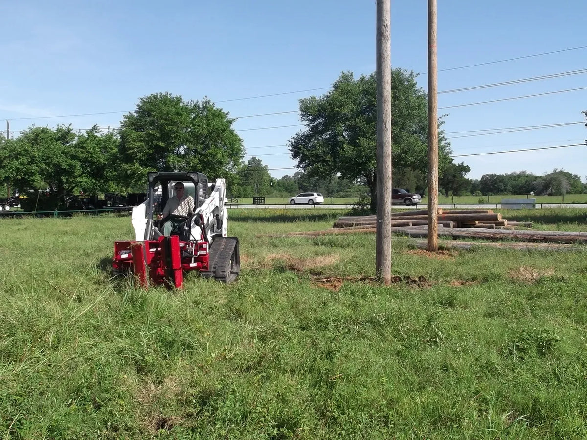 Ez Spot Ur Attachment Heavy Duty Pole Setter | Model EZ-HD08 | Jaw Opening 21" | 20–30 GPM | 3–5 Tons | For Skid Steer, Compact Track Loaders, Wheel Loaders, Excavators, Mini Excavators, Telehandlers & Backhoes