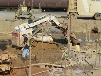 Ez Spot Ur Attachment 5 Finger Rock & Tree Hand | Model EZ-2010 | 42" Opening | 20–30 GPM | 3–5 Ton | For Skid Steer, Compact Track Loaders, Wheel Loaders, Excavators, Mini Excavators, Telehandlers & Backhoes