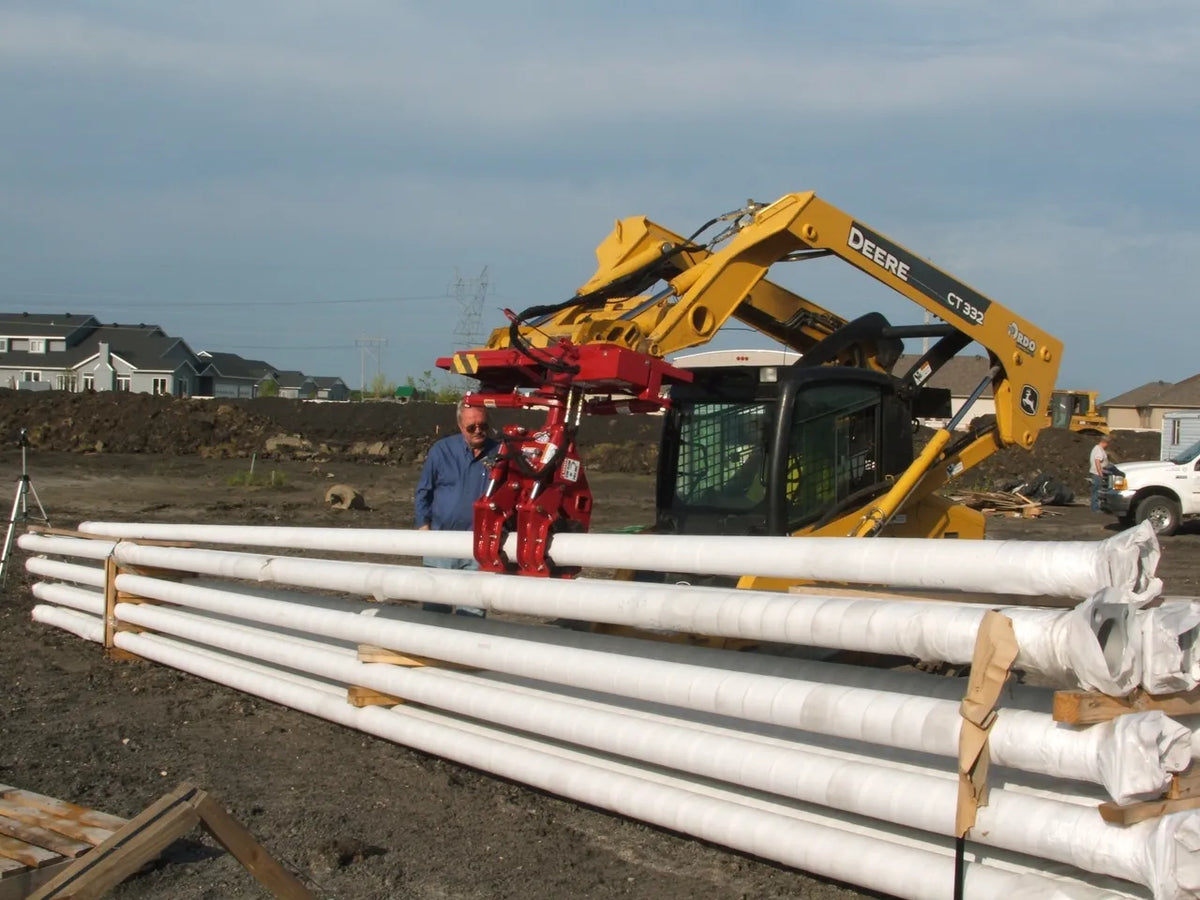 Ez Spot UR Attachment Double Pole Claw | Model EZ-0008 | Jaw Opening 14" | 20–30 GPM | 3–5 Tons | For Skid Steer, Compact Track Loaders, Wheel Loaders, Excavators, Mini Excavators, Telehandlers & Backhoes