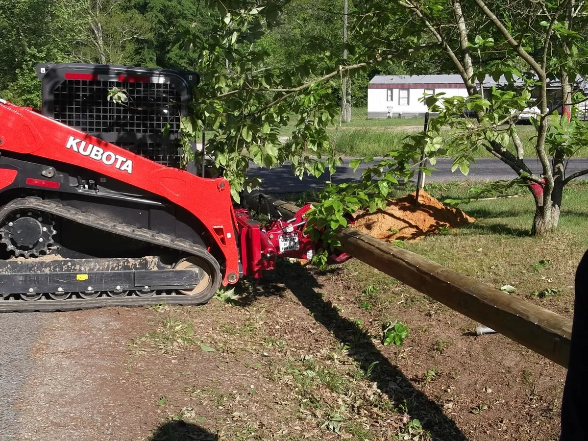 Ez Spot Ur Attachment Heavy Duty Pole Setter | Model EZ-HD08 | Jaw Opening 21" | 20–30 GPM | 3–5 Tons | For Skid Steer, Compact Track Loaders, Wheel Loaders, Excavators, Mini Excavators, Telehandlers & Backhoes