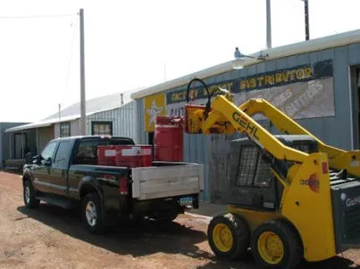 EZ Spot UR Attachment Barrel Handler | Model EZ-0002 | Jaw Opening 21"–39.5" | 20–30 GPM | 3–5 Ton | For Skid Steer, Compact Track Loaders, Wheel Loaders, Excavators, Mini Excavators, Telehandlers & Backhoes