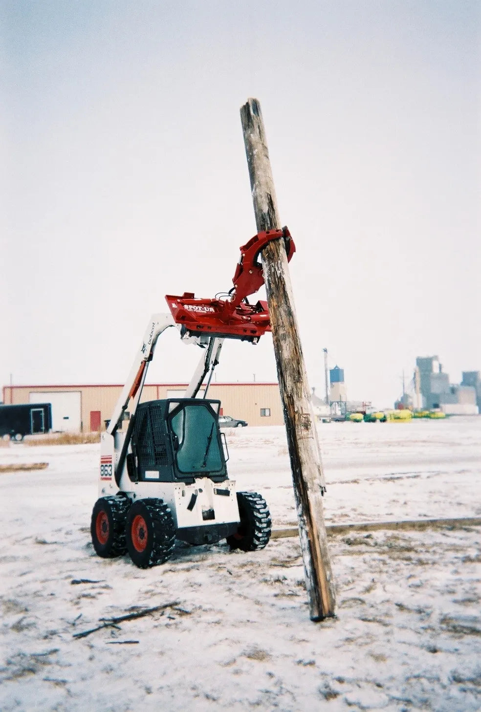Ez Spot UR Attachment 3 Finger Rock & Tree Hand | Model EZ-0010 | 20–30 GPM | 3–5 Tons | For Skid Steer, Compact Track Loaders, Wheel Loaders, Excavators, Mini Excavators, Telehandlers & Backhoes