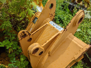 Teran Trapezoidal Bucket | Model BKT580K48TRAPEZ | Bucket Width 48" | Machine Size 7 Tons | For CASE 580K Backhoe Loaders