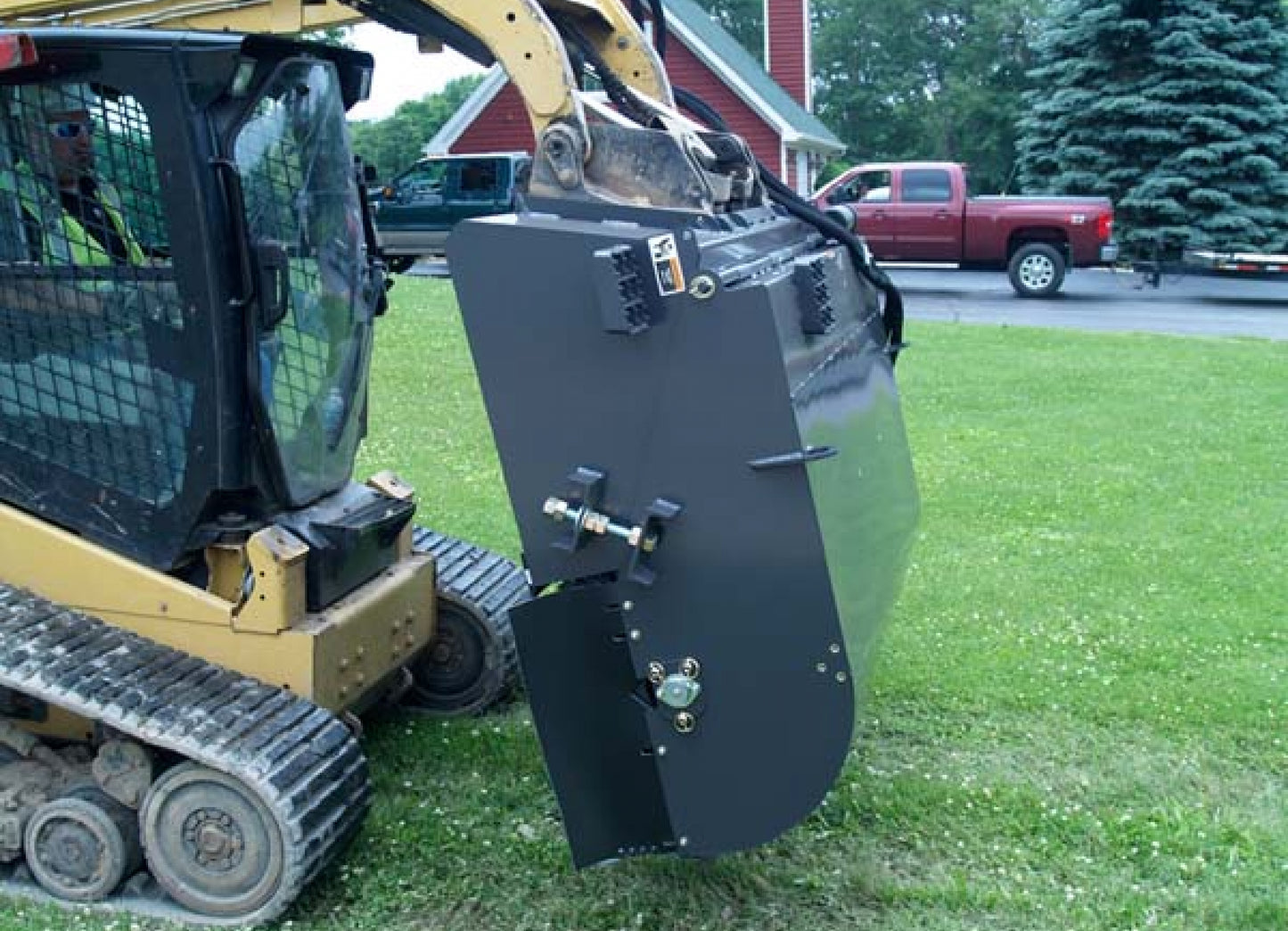 PALADIN BROOM BUCKET SSL 15GPM-25GPM 60",72" & 84" WORKING WIDTH FOR SKID STEER