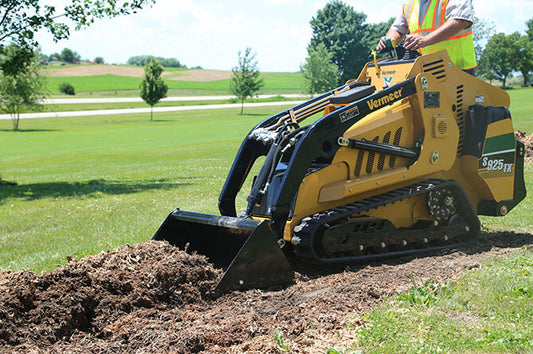 Bedrock Attachments Multipurpose Bucket | Width 72" | Model SKMPB-72-E | Cutting Edge | Hydraulic Flow Range: 15-25 GPM | For Skid Steer