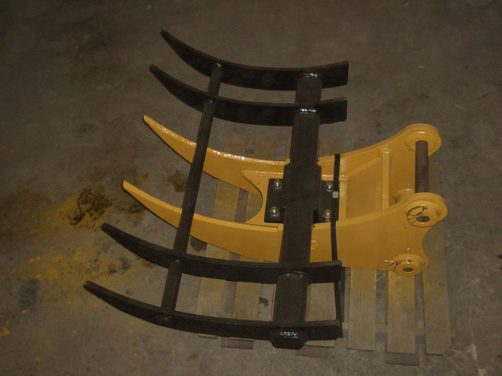 IS ATTACHMENT AR400 STEEL TREE STUMPER AND RAKE FOR 650 LBS SMALL/MINI EXCAVATOR