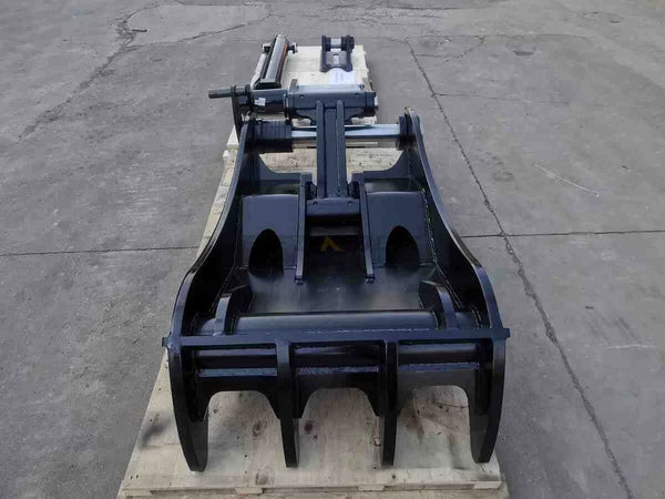 Bedrock Attachments Pin-On Thumb | Model EPT100-PO4T54 | Width 47.6" | Pin Size 100mm | 4 Teeth | Machine Size 30-36 Ton | For Excavators