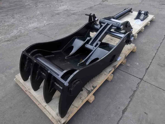 Bedrock Attachments Pin-On Thumb | Model EPT100-PO4T54 | Width 47.6" | Pin Size 100mm | 4 Teeth | Machine Size 30-36 Ton | For Excavators