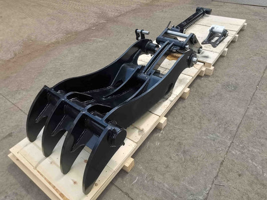 Bedrock Attachments Pin Grabber Thumb | Model EPT70-PG4T42 | Width 31.5" | Pin Size 70mm | 4 Teeth | Machine Size 15-18 Ton | For Excavators