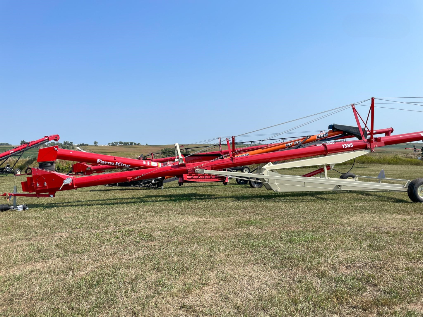 Farm King Back-saver Grain Auger | Model Y-1385TMR | Size 13" x 85' | PTO Horsepower 90 Hp | For Tractors