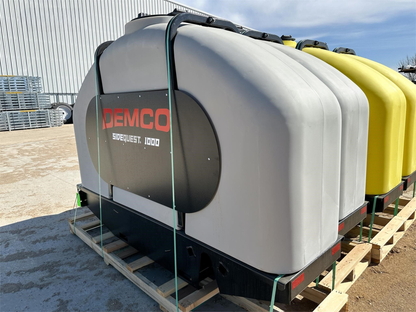 Demco SideQuest Fertilizer Tanks | Model 1000 Gallon | 40" Wide Row Spacing | For Tractors