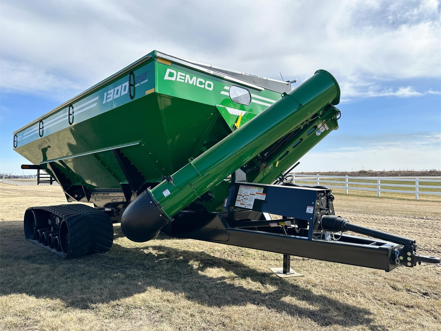 Demco Dual Auger Grain Cart | Model 1300 | Total Weight 24,460 | Horsepower 250 HP | Hub Size 20 Bolt | For Tractors